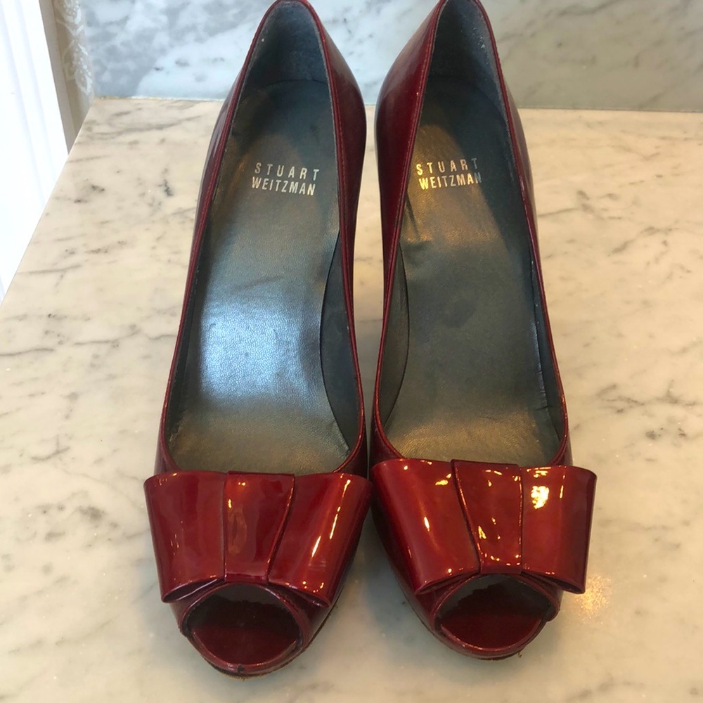 Stuart Weizmann Patented Leather Maroon Heels - image 1